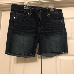 Women’s Dark Wash Jean Shorts - Great Condition